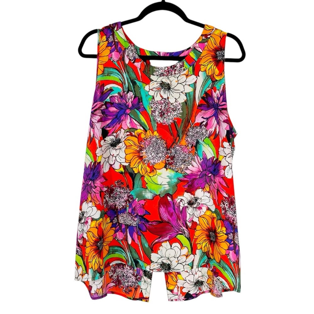 Cupio floral sleeveless blouse